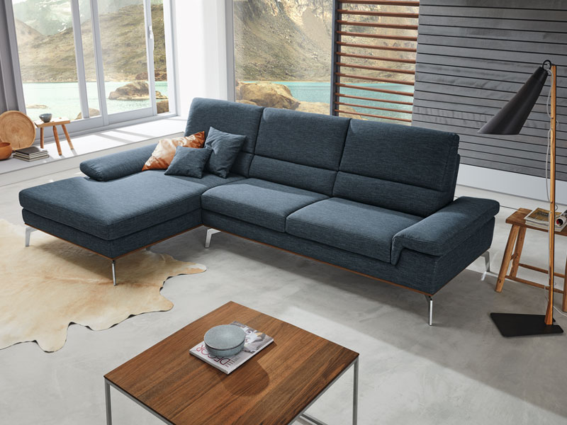 Az ADA Prémium Tirano L alakú kék ülőgarnitúra minimalista megjelenésének köszönhetően sokak által kedvelt termék.