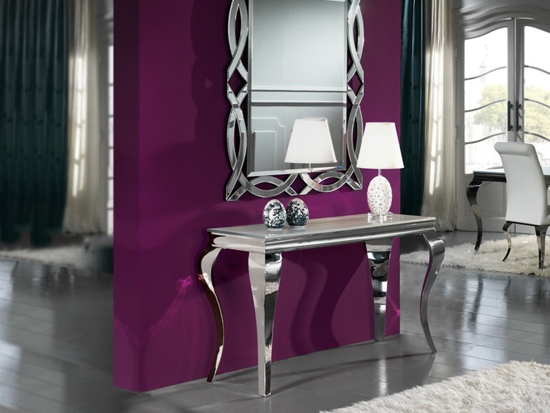 A Barroque konzolasztal egy igazán különleges és luxus darab a konzolasztalok választékában.