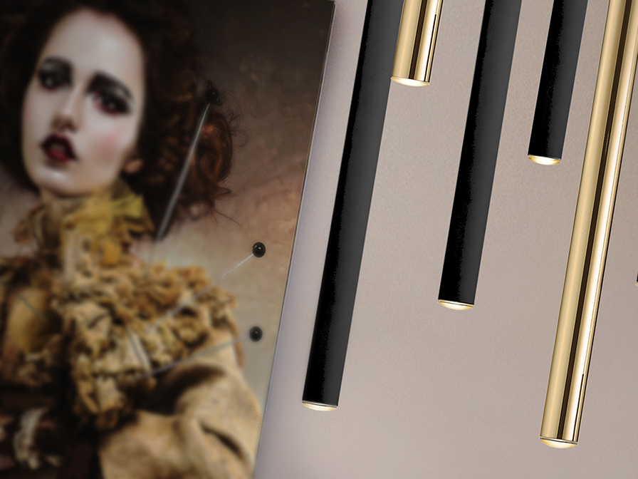 Varas csillár 373425 Varas csillár 373425 fémből készült csillár. A lámpaburák opál szilikonból készültek, arany és matt fekete kivitelben. Állítható hosszúsággal.