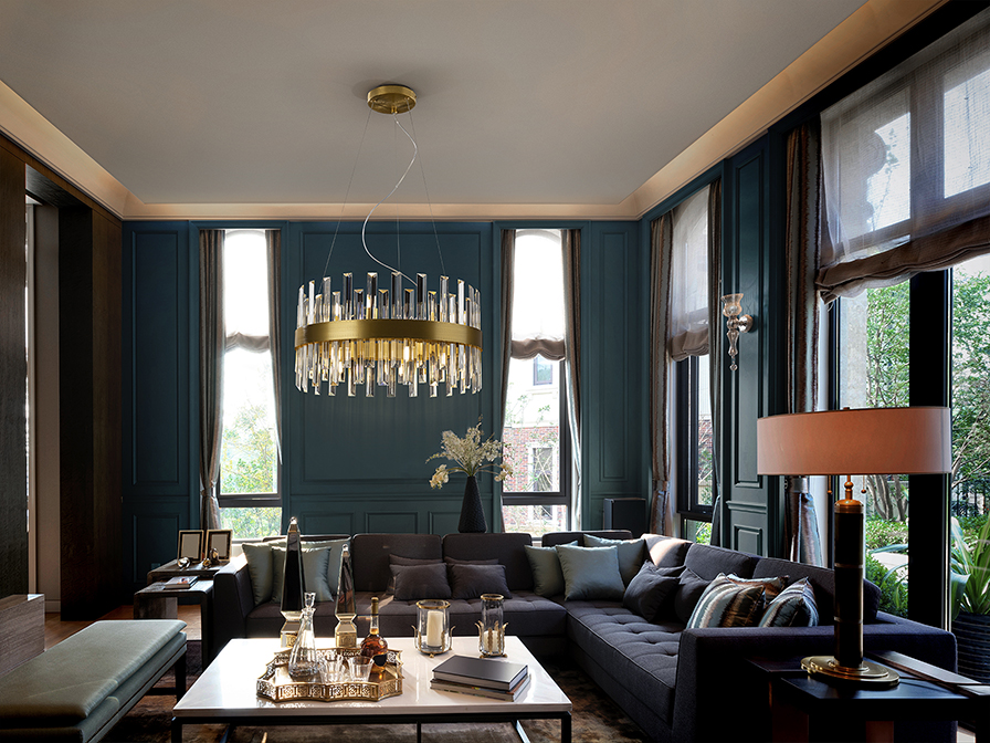 Grace csillár 365277 Grace csillár 365277 csiszolt fémből készült csillár, aranyozott felülettel. Prizma alakú, áttetsző üveg lamellákkal. Állítható hosszúsággal.