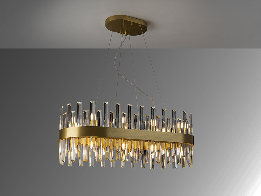 Grace csillár 365369 Grace csillár 365369 csiszolt fémből készült csillár, aranyozott felülettel. Prizma alakú, áttetsző üveg lamellákkal. Állítható hosszúsággal.