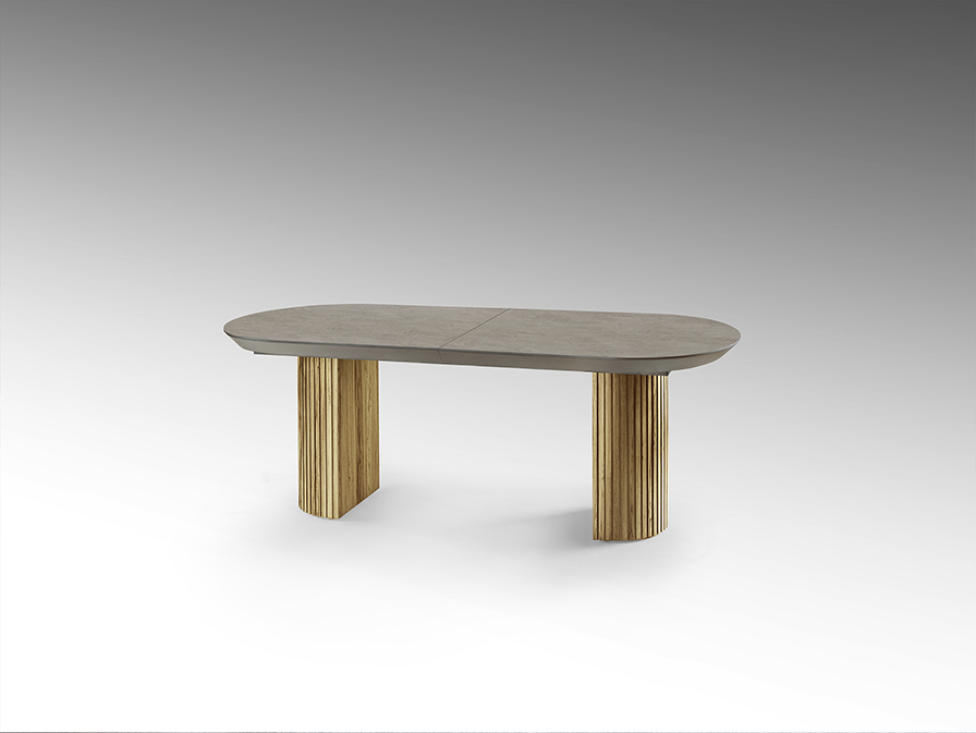 Irati étkezőasztal 607094 Irati étkezőasztal 607094 természetes fahatású, bordázott lábazattal, matt, kőhatású melamin asztallappal.